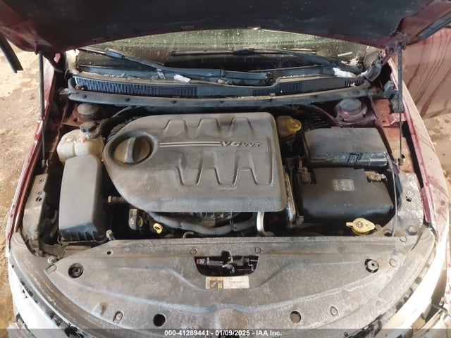 Chrysler 200 S 2015 1C3CCCDG9FN727635 Image 10