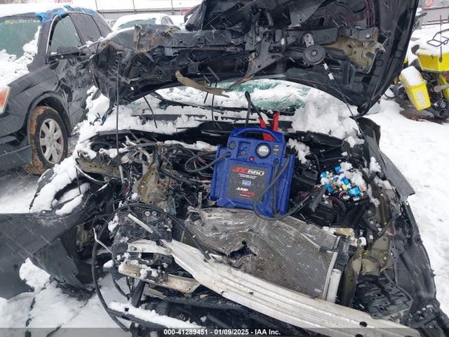 5YFB4MDE9RP097888 Toyota COROLLA LE