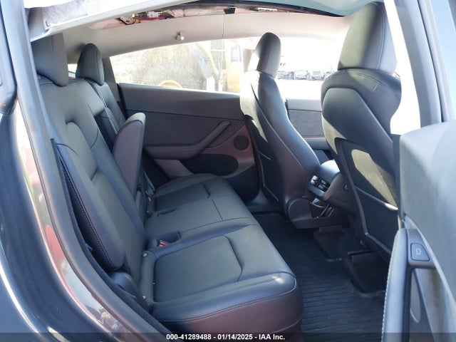 2023 TESLA MODEL Y 7SAYGDEE1PF945600 Photo 7