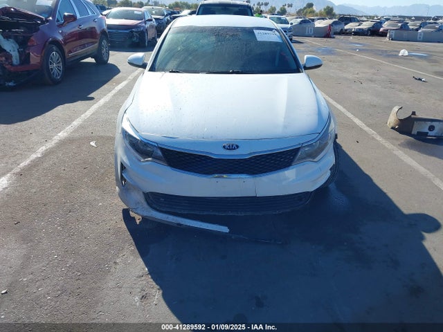 KIA Optima Lx 2018 5XXGT4L39JG236276 Image 11