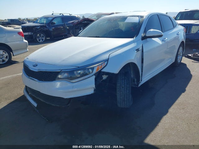 KIA Optima Lx 2018 5XXGT4L39JG236276 Image 6