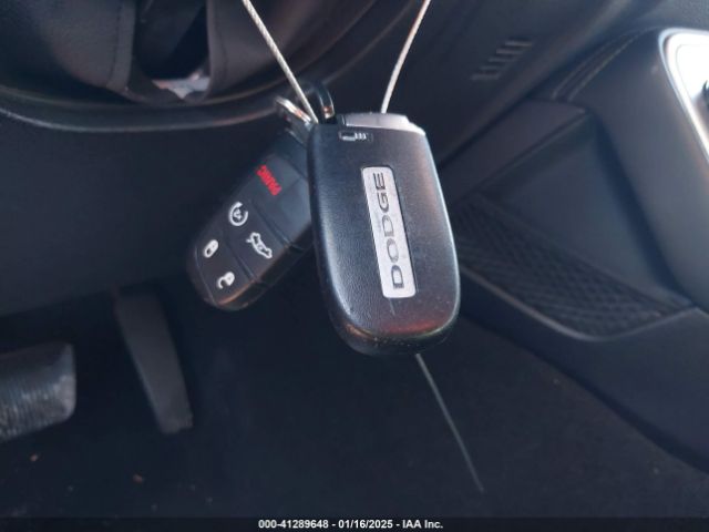 2C3CDZJG3NH260773 Dodge Challenger Gt