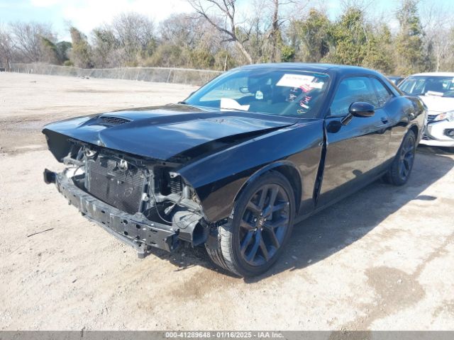 2C3CDZJG3NH260773 Dodge Challenger Gt