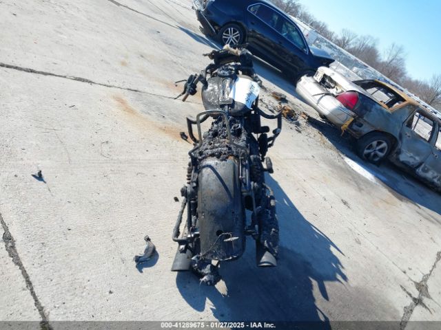 2016 HARLEY-DAVIDSON FLHX 1HD1KBM19GB669927 Photo 5