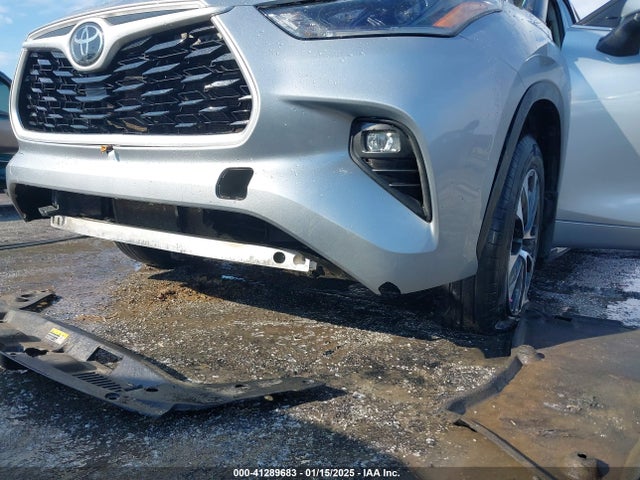 Toyota Highlander Xle 2021 5TDGZRAH8MS534881 Image 6