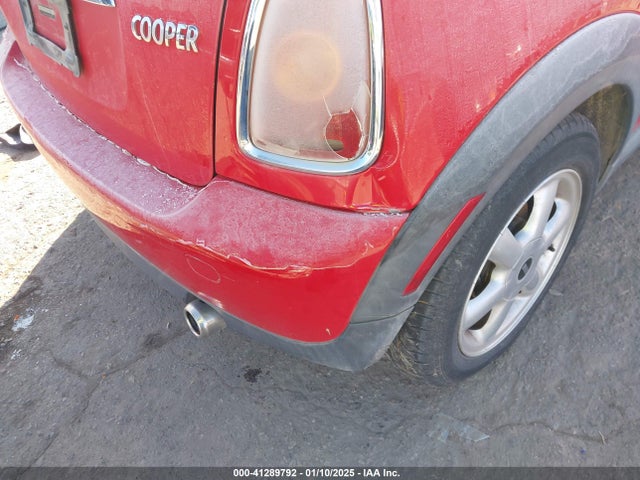 2009 MINI COOPER WMWMF33519TW79634 Photo 5