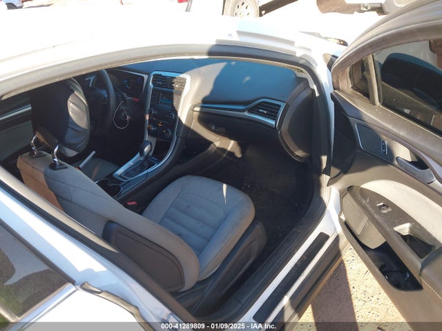 Ford FUSION S 2015 3FA6P0G77FR132275 Image 5