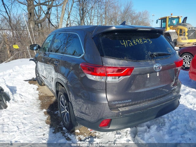 5TDJZRFH1KS573517 Toyota Highlander Xle