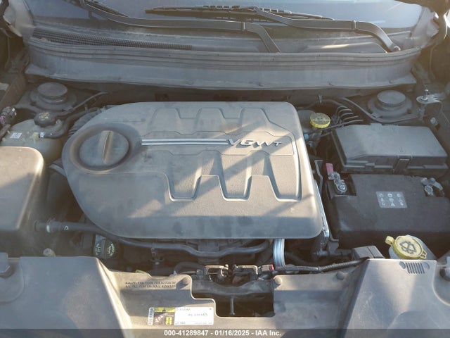 1C4PJMCS0FW745949 Jeep Cherokee Latitude