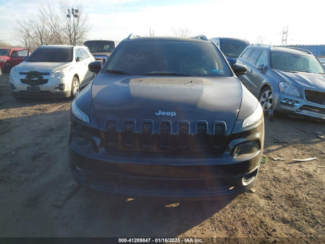 1C4PJMCS0FW745949 Jeep Cherokee Latitude