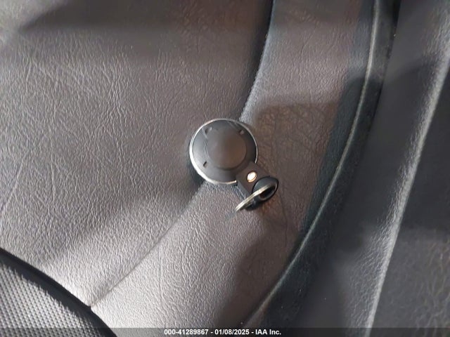 2009 MINI COOPER CLUBMAN WMWML33579TX36198 Photo 10