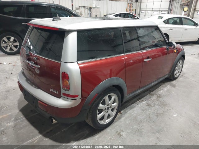 2009 MINI COOPER CLUBMAN WMWML33579TX36198 Photo 3