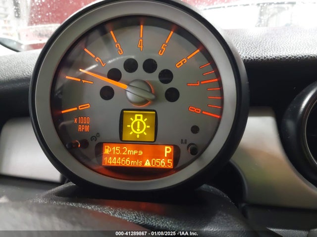 2009 MINI COOPER CLUBMAN WMWML33579TX36198 Photo 6