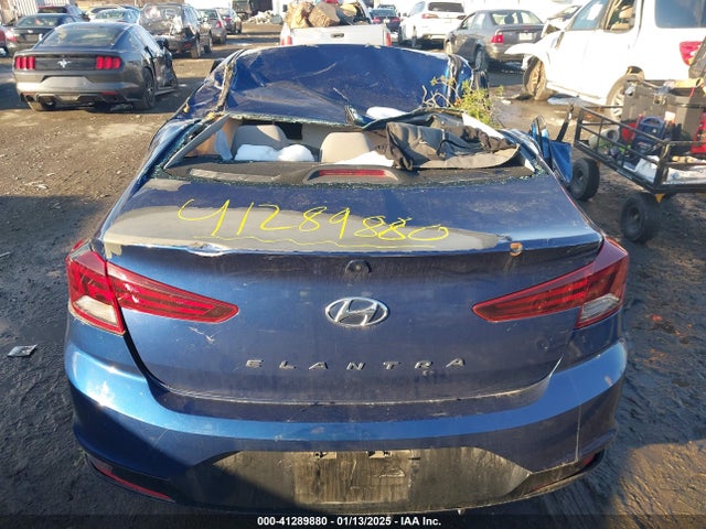 5NPD84LF5LH584890 Hyundai ELANTRA SEL