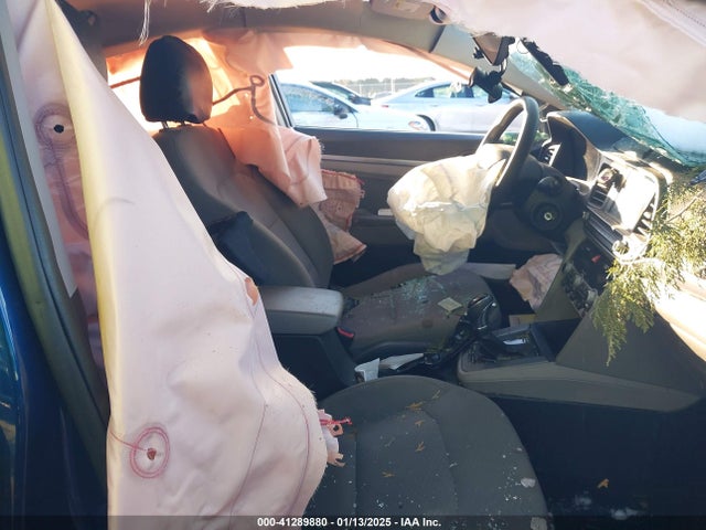 5NPD84LF5LH584890 Hyundai ELANTRA SEL