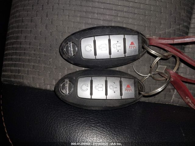 5N1DR2MM9KC647851 Nissan Pathfinder Sv