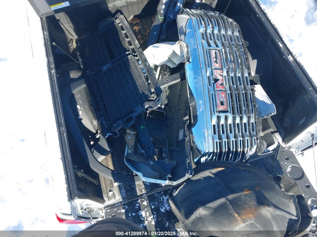 3GTUUGED8NG664558 GMC l84
