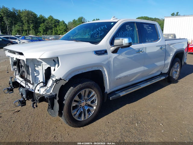3GTUUGED8NG664558 GMC l84