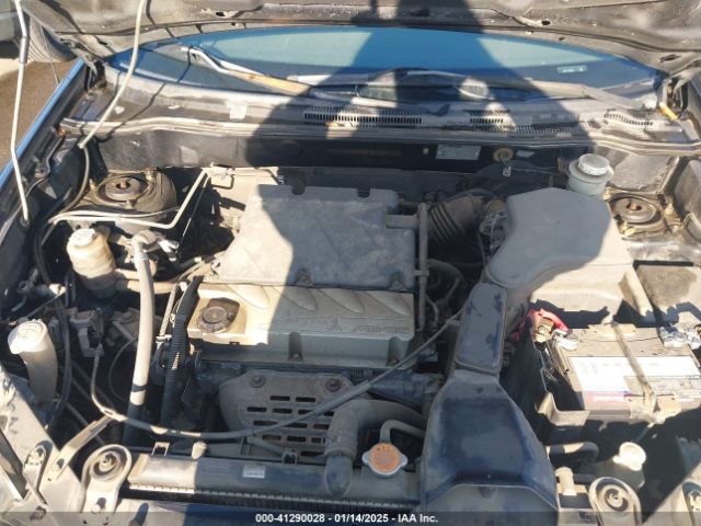 2004 MITSUBISHI OUTLANDER JA4LX31FX4U003476 Photo 9