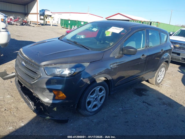 Ford ESCAPE S 2018 1FMCU0F71JUC90390 Image 2