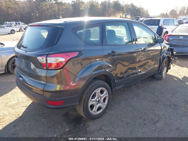 Ford ESCAPE S 2018 1FMCU0F71JUC90390 Image 4