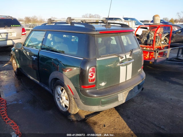 2013 MINI CLUBMAN WMWZF3C57DT489934 Photo 2