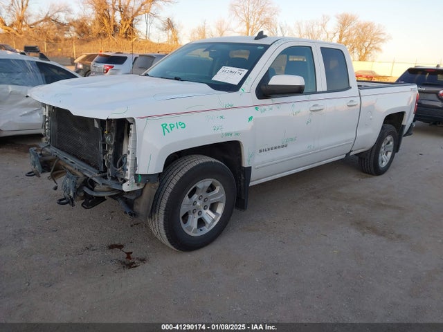 1GCVKRECXJZ328014 Chevrolet Silverado 1500 2lt