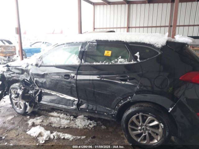 KM8J33A4XJU715985 Hyundai TUCSON SEL