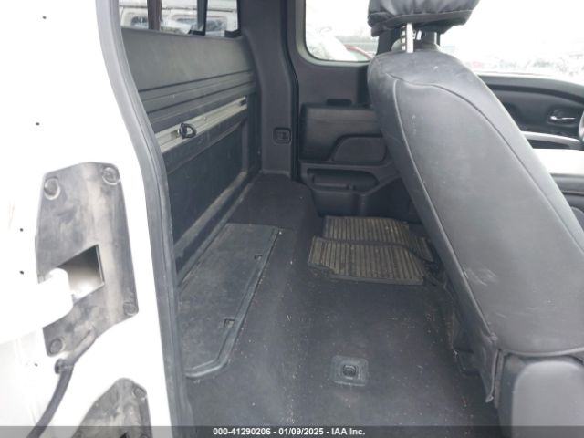 1N6AA1C84HN564772 Nissan TITAN SV