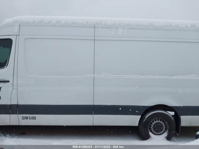W1W4EDHY9MT054216 Mercedes-Benz Sprinter 2500 High Roof V6