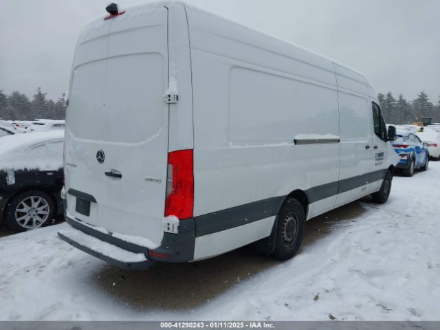 W1W4EDHY9MT054216 Mercedes-Benz Sprinter 2500 High Roof V6