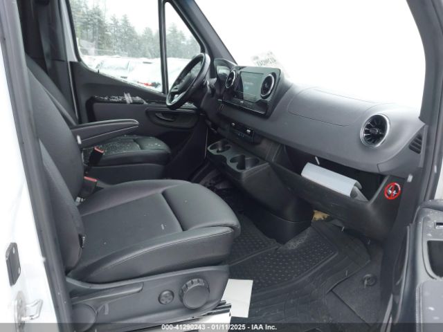 W1W4EDHY9MT054216 Mercedes-Benz Sprinter 2500 High Roof V6