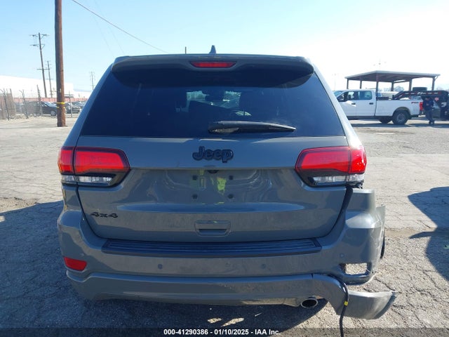 1C4RJFAG1MC672124 Jeep Grand Cherokee Laredo X 4x4