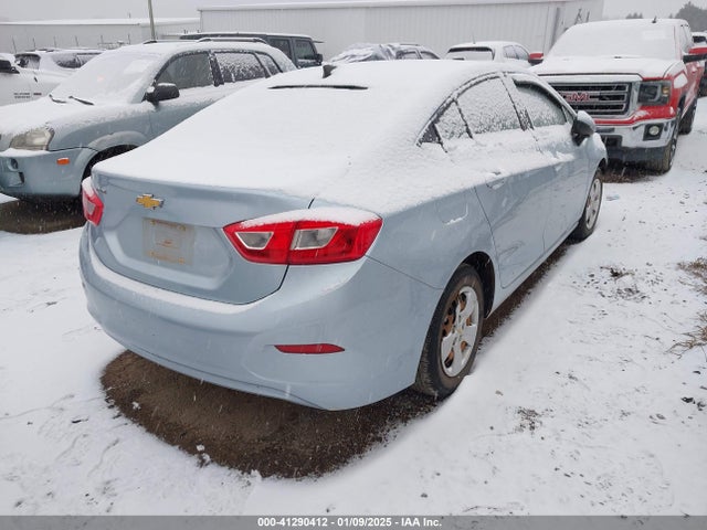 Chevrolet Cruze Ls Auto 2017 3G1BC5SM1HS547028 Image 4