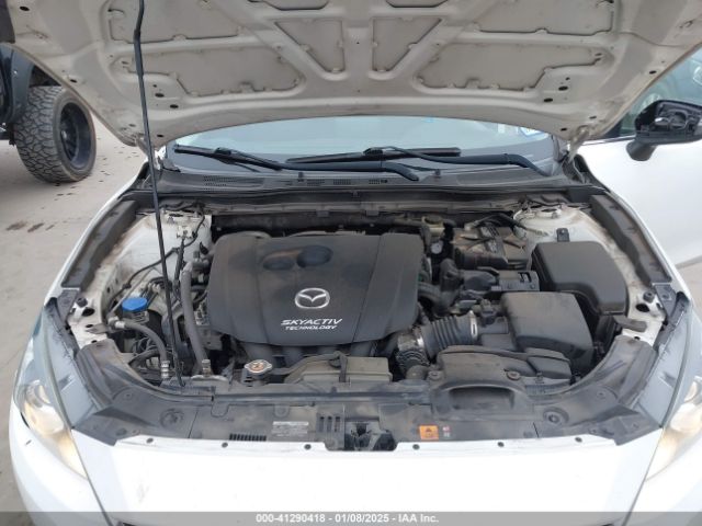 3MZBM1L79GM265094 Mazda Mazda3 I Touring