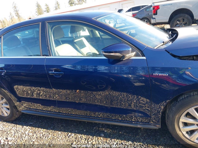41290527 :رقم المزاد ، 3VW637AJXDM295156 vin ، 2013 Volkswagen Jetta Hybrid Se مزاد بيع