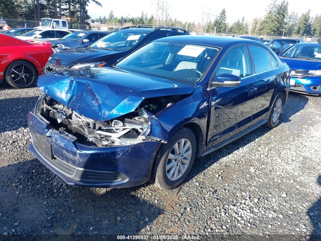 41290527 :رقم المزاد ، 3VW637AJXDM295156 vin ، 2013 Volkswagen Jetta Hybrid Se مزاد بيع