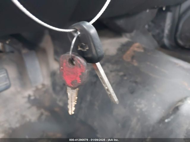 1GC0CUEG8HZ265292 Chevrolet Silverado 2500hd Wt