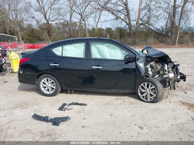 3N1CN7AP6JL826765 Nissan 2018