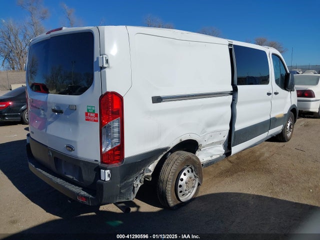 Ford Transit-150 2023 1FTYE2Y81PKA84113 Image 4