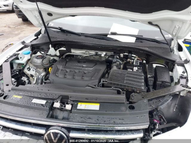 3VV3B7AX0NM161398 Volkswagen Tiguan 2.0t Se