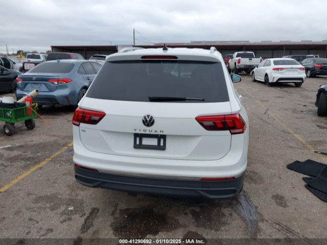 3VV3B7AX0NM161398 Volkswagen Tiguan 2.0t Se