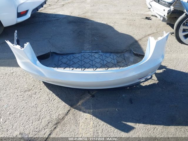 5YJ3E1EA2NF130747 Tesla Model 3 Rear-wheel Drive