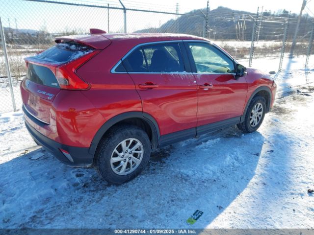2018 MITSUBISHI ECLIPSE CROSS JA4AT3AA6JZ061428 Photo 3