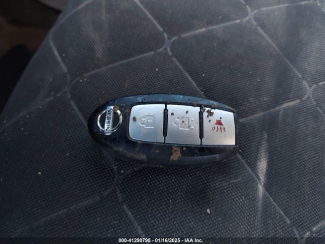 3N1CP5CU0JL545899 Nissan KICKS S