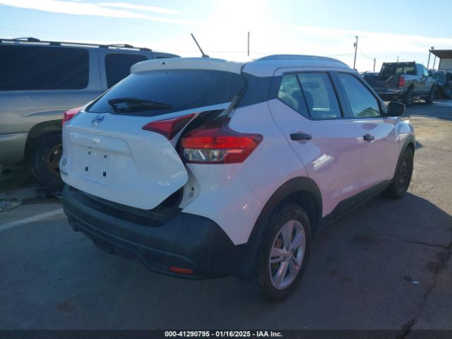 3N1CP5CU0JL545899 Nissan KICKS S