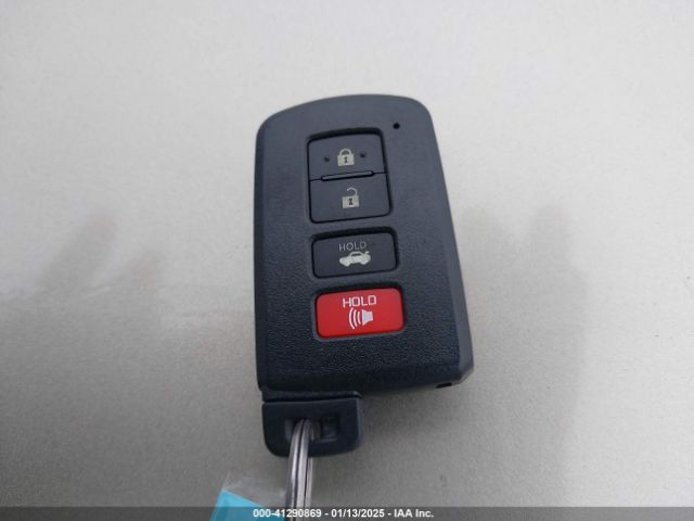 4T1BD1FK6FU153992 Toyota Camry Hybrid Le