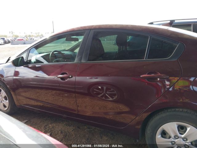 3KPFK4A72HE127424 KIA FORTE LX