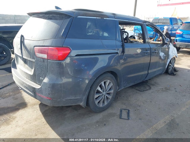 KIA Sedona 2018 KNDMC5C10J6422522 Image 4