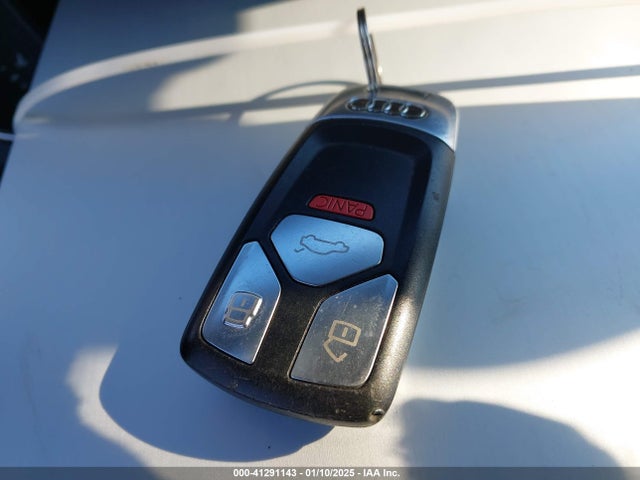 WA1ANAFYXJ2209271 Audi Q5 2.0t Premium/2.0t Tech Premium
